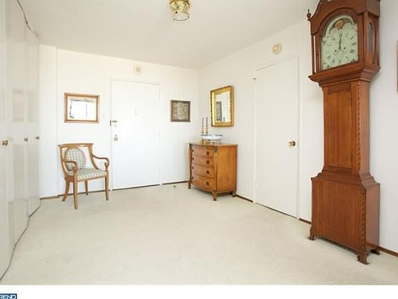 2nd image of 2401 Pennsylvania Ave APT 18B34