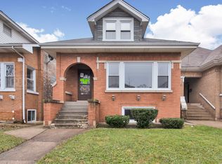 5117 W Oakdale Ave, Chicago, IL 60641