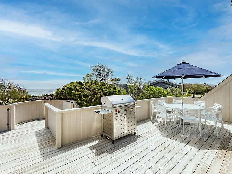 657 Old Montauk Hwy — Photo 9