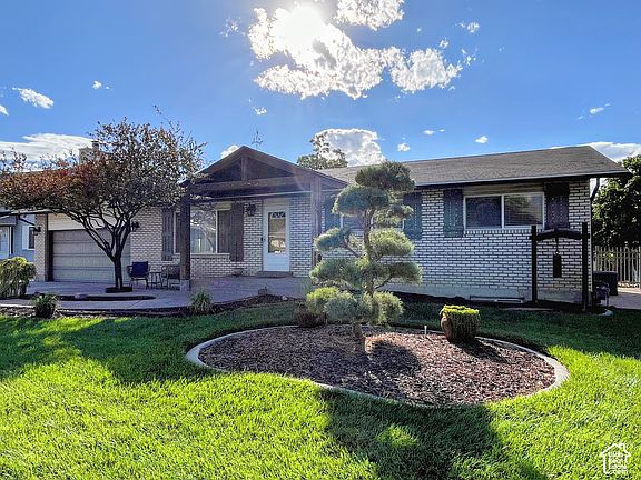 2nd image of 10564 S Weeping Willow Dr