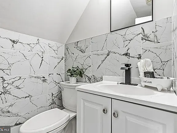 4 Hamilton Ln — Photo 21