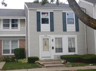 1968 Cheltenham Pl, Hoffman Estates, IL
