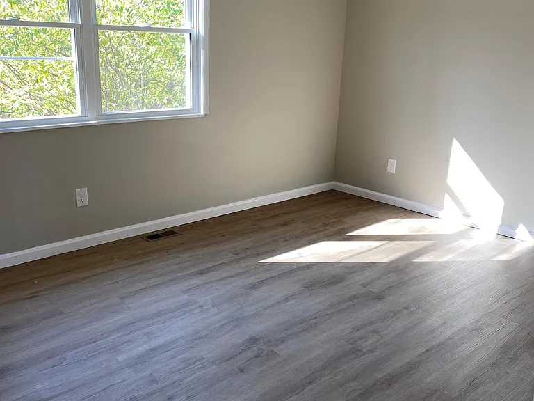 2506 Meadowmar Ln — Photo 19