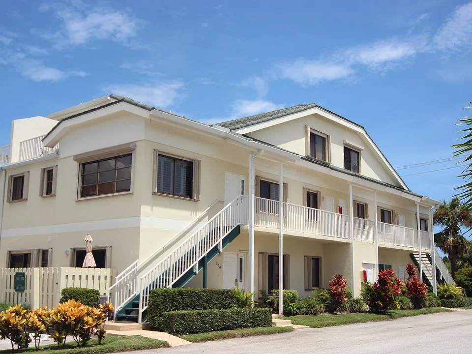 270 Bella Vista Ct N #70