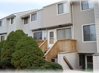 1647 Fendall Ct, Crofton, MD 21114