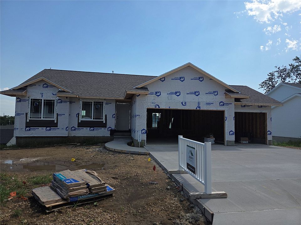 1st image of 1833 Holly Meadow Ave SW
