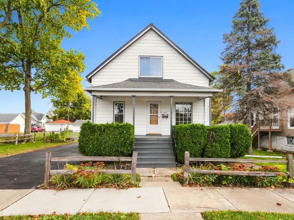 1118 Clement St, Joliet, IL 60435