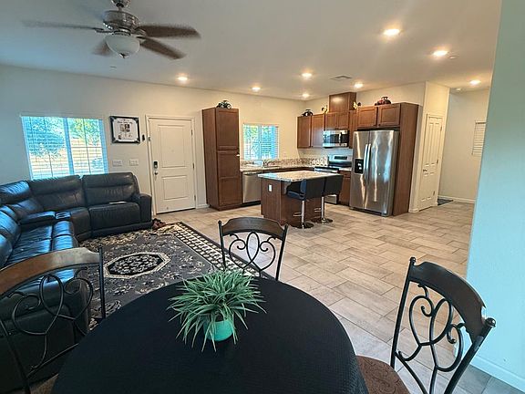 4th image of 3742 Bayou Rd