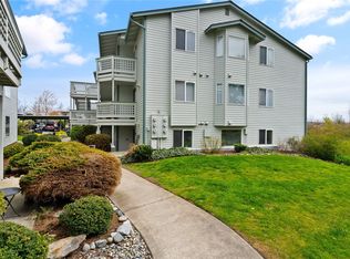 485 SW Bayshore Dr APT A302, Oak Harbor, WA