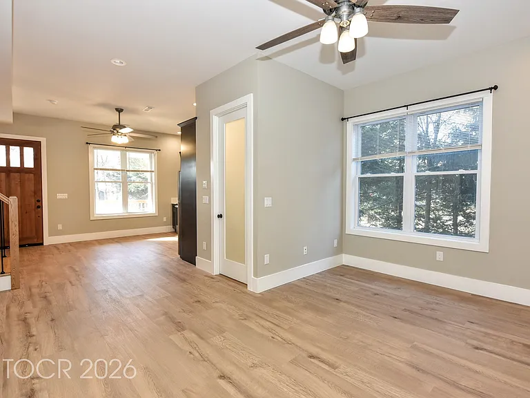 127 Pine St — Photo 21