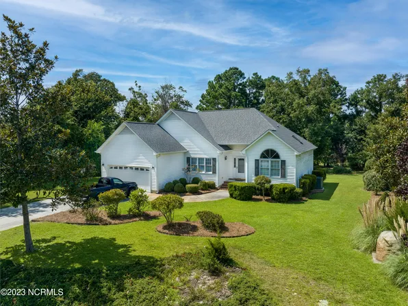 1004 Oyster Catcher Drive, Hampstead, NC 28443