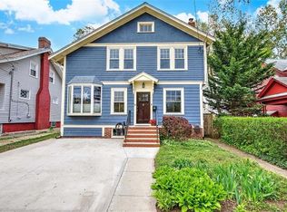 21 Mount Hope Ave, Providence, RI 02906