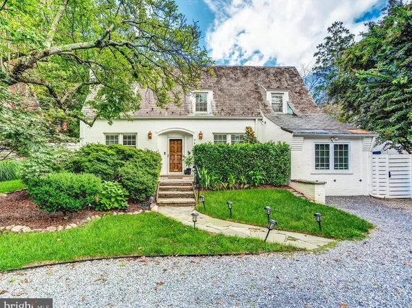 4628 River Rd, Bethesda, MD 20816