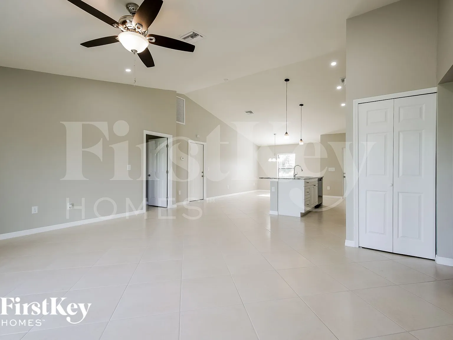 4 bed, 2.0 bath, 1559 sqft, $2,045 — Photo 3