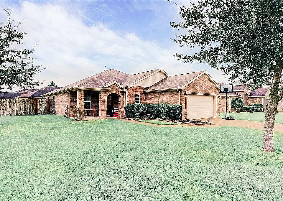 1st image of 9215 Creekside Dr