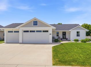3308 Isaac Ln, Oshkosh, WI 54901