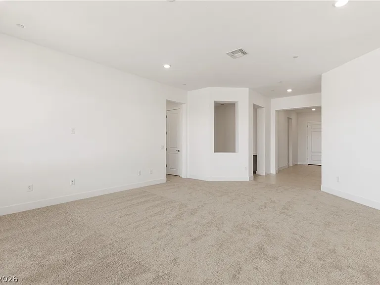90 Crimson Stone Ct — Photo 7