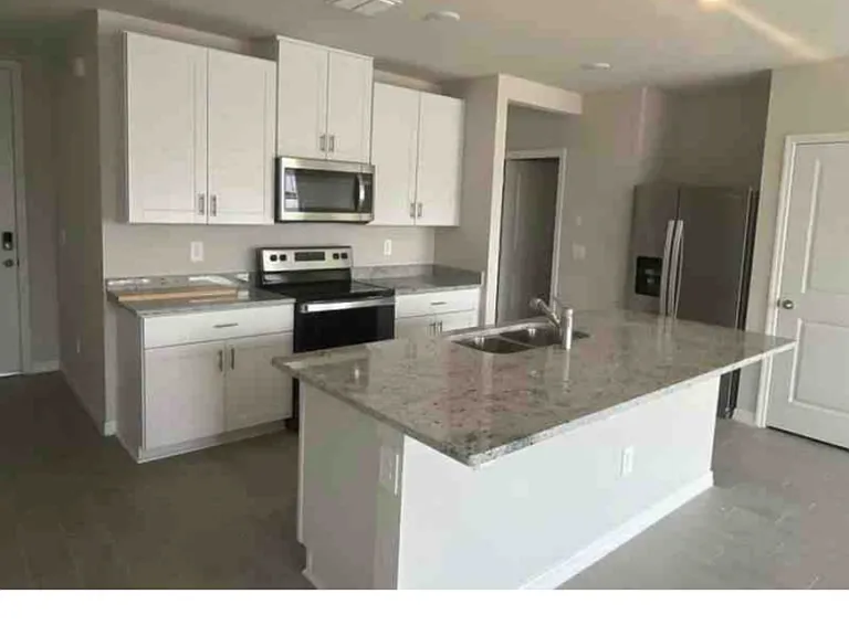 7681 Intrepid Rd — Photo 3
