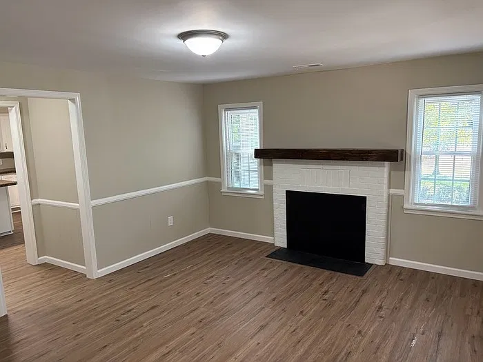 3 bed, 2.0 bath, 2259 sqft, $2,000 — Photo 4