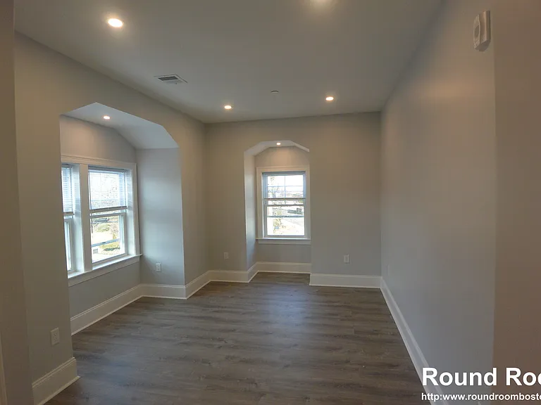 120 Kenrick St #5 — Photo 24