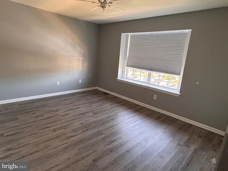 658 Dairy Dr — Photo 15
