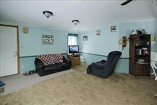 5th image of 33562 6th Ave