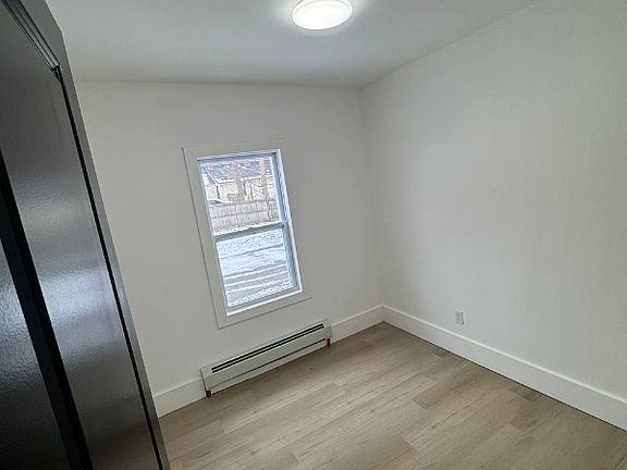 3rd image of 287 6th St APT 3