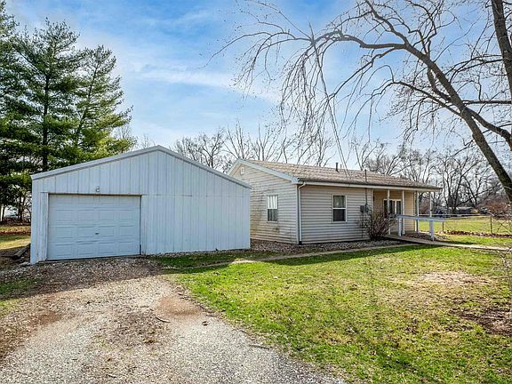 4th image of 12730 Carter Rd