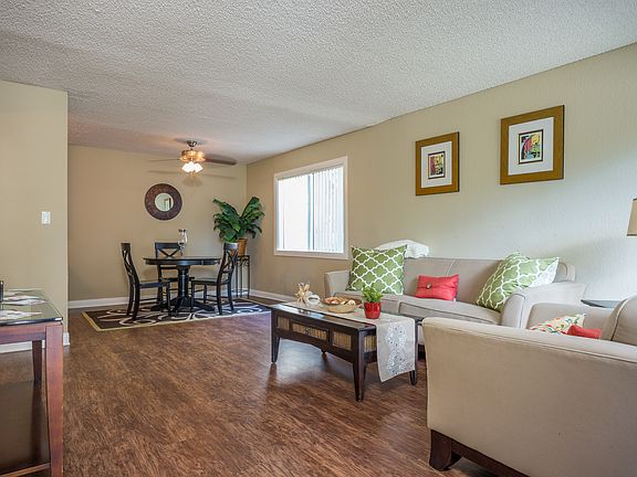 5th image of 21450 Chase St APT 222