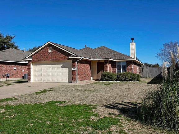 2nd image of 2413 Antelope Ln