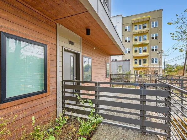 5924 S Congress Ave #11, Austin, TX 78745