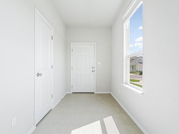 5th image of 179 Living Reef Dr