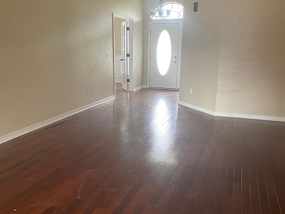 2nd image of 4659 Winterdale Dr
