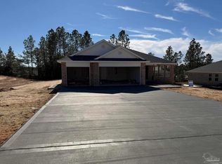 4789 Red Oak Dr, Milton, FL 32583