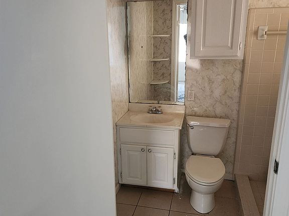 Master Bath with walk in shower