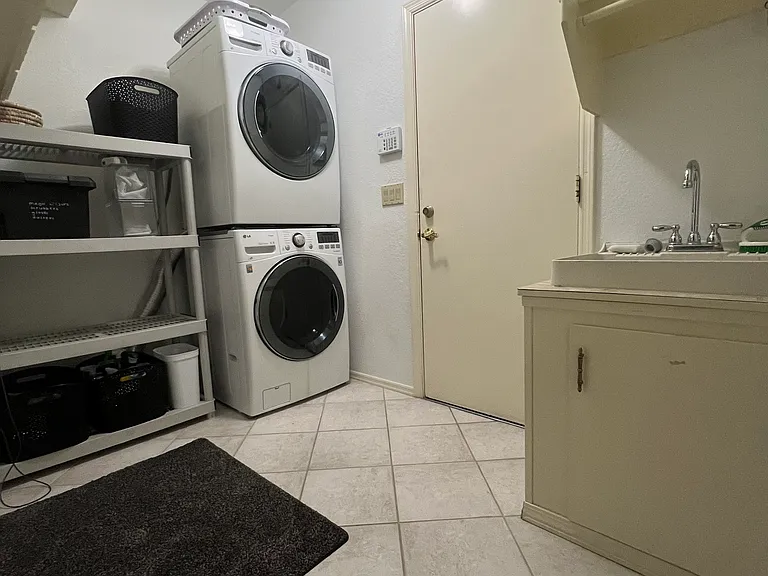 15242 S 37th Pl — Photo 20