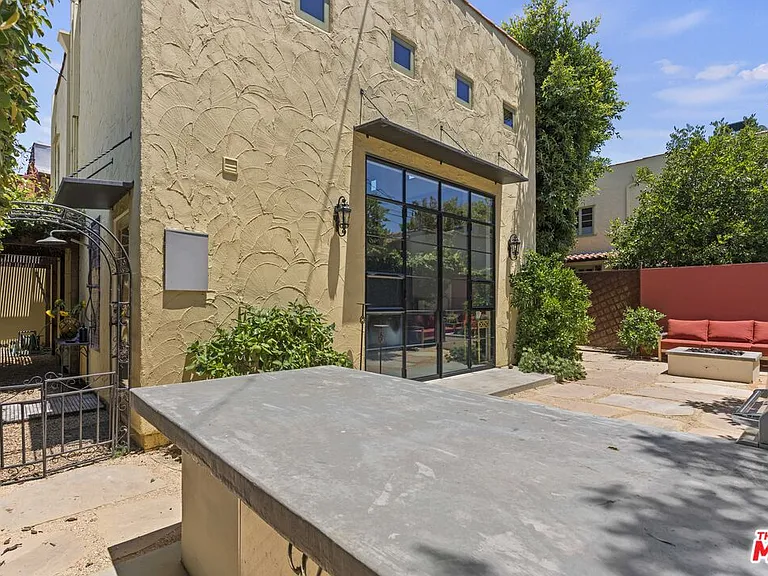 835 N Harper Ave — Photo 14