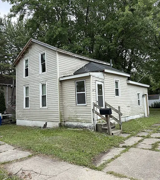 217 Vermont St — Photo 1