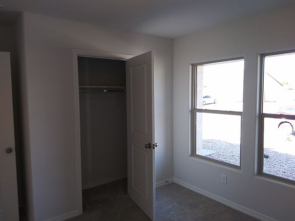 4th image of 1217 W Seagoe Ave