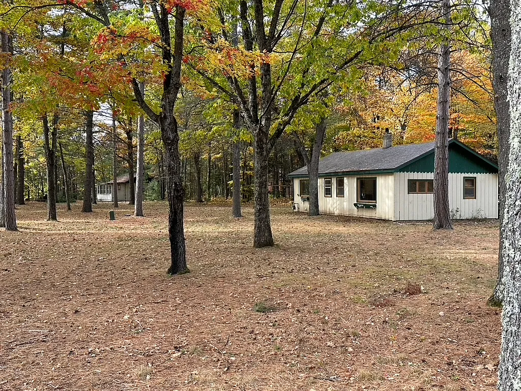 2 bed, 936 sqft, $1,350 — Photo 2