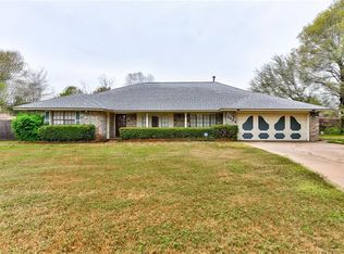 9905 S Allen Dr, Oklahoma City, OK 73139