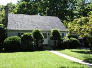 30 Valley Rd, Lexington, MA 02421