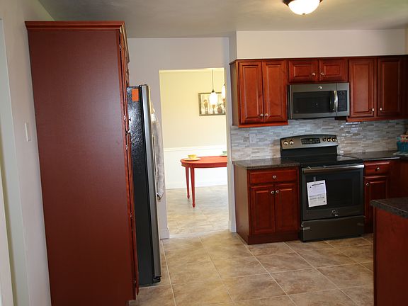 Kitchen Side View