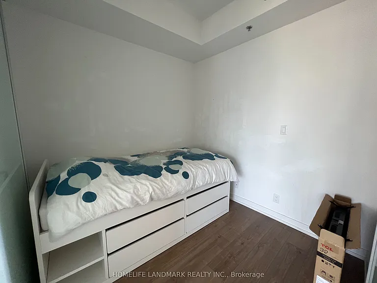 203 College St #1407 — Photo 7
