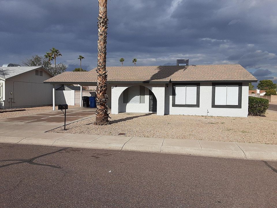 Front of house and yard