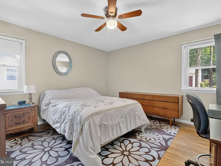 4507 Josephine Ave — Photo 18