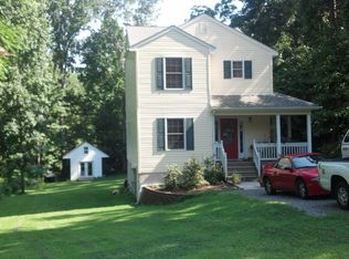 11063 Piankatank Dr, Gloucester, VA 23061