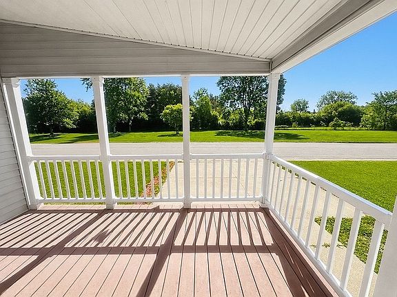 3rd image of 518 Macduff Dr #518