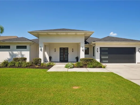 110 Ciena Dr, Gretna, LA 70056