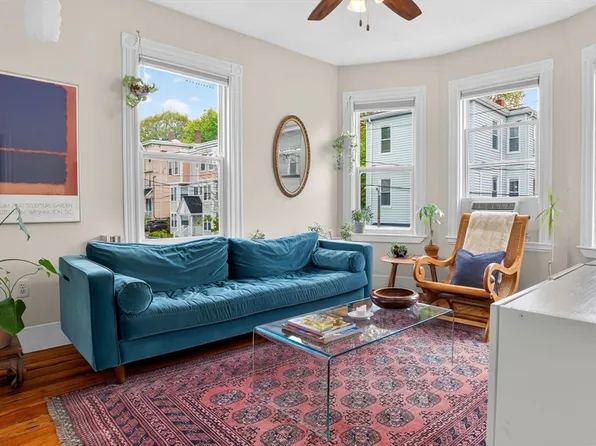6 Kenney St #2, Jamaica Plain, MA 02130
